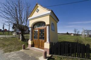 Pihlerjeva, prej Gregorečeva kapela